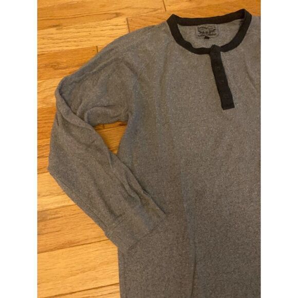 Levi's men's grey cotton knit long sleeve 1/4 button crew neck t-shirt size XL - Picture 2 of 8